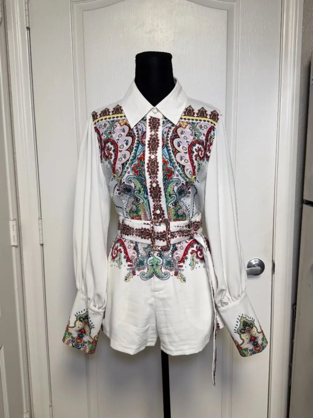 The Sang 2 Piece Paisley Set Matching Shorts & Blouse Hottie World Size M/L